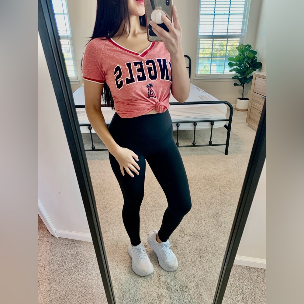 Angels Short Sleeve Shirt size Small